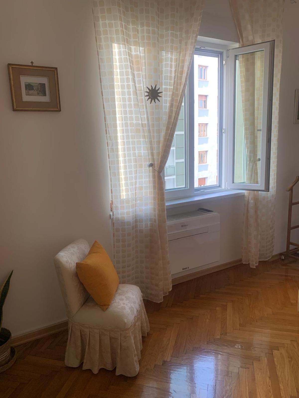 Solemare Rooms Триест Екстериор снимка