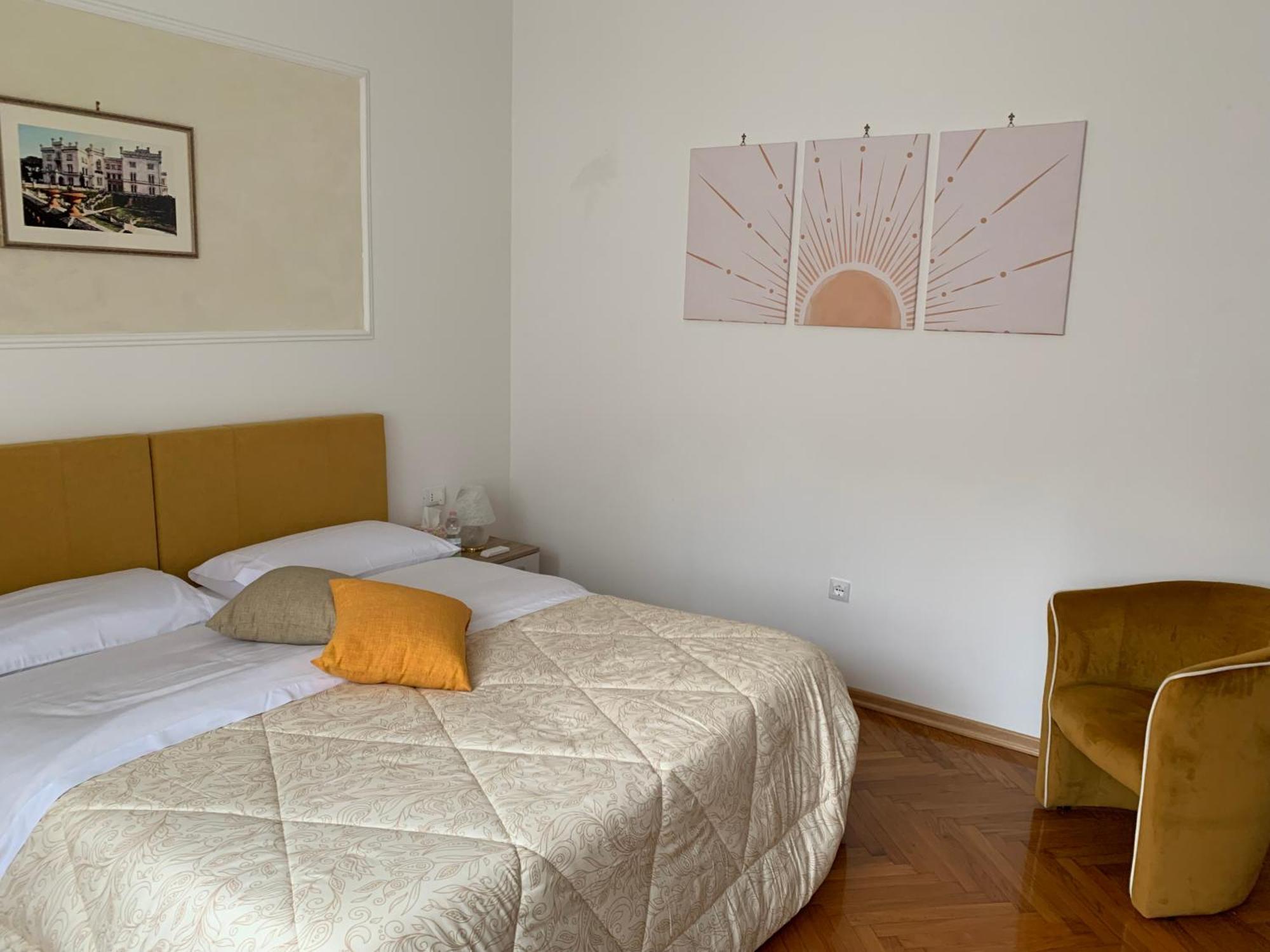 Solemare Rooms Триест Екстериор снимка