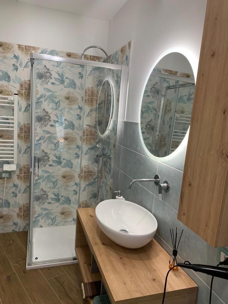 Solemare Rooms Триест Екстериор снимка
